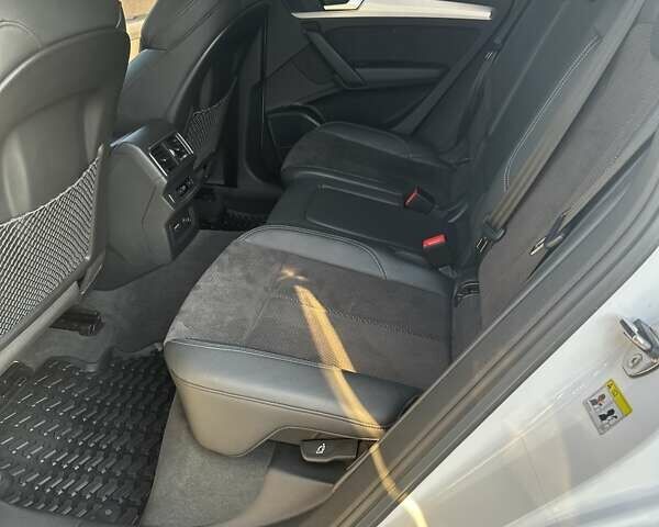 Білий Ауді Ку 5, об'ємом двигуна 2.97 л та пробігом 140 тис. км за 45698 $, фото 13 на Automoto.ua