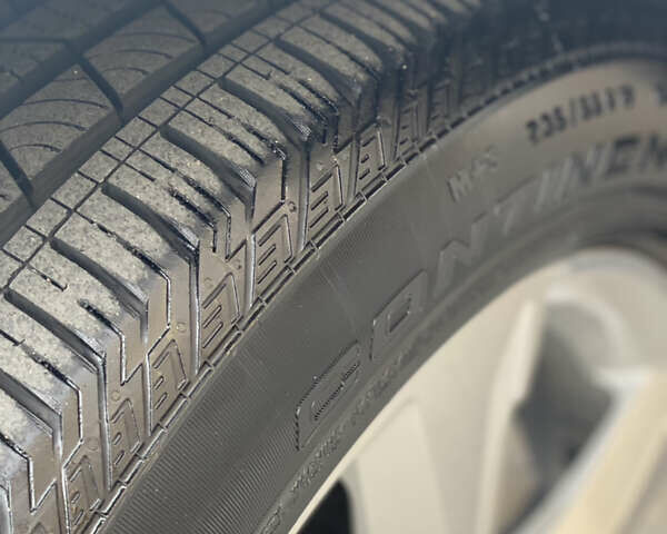 Белый Ауди Ку 5, объемом двигателя 2 л и пробегом 66 тыс. км за 32400 $, фото 6 на Automoto.ua