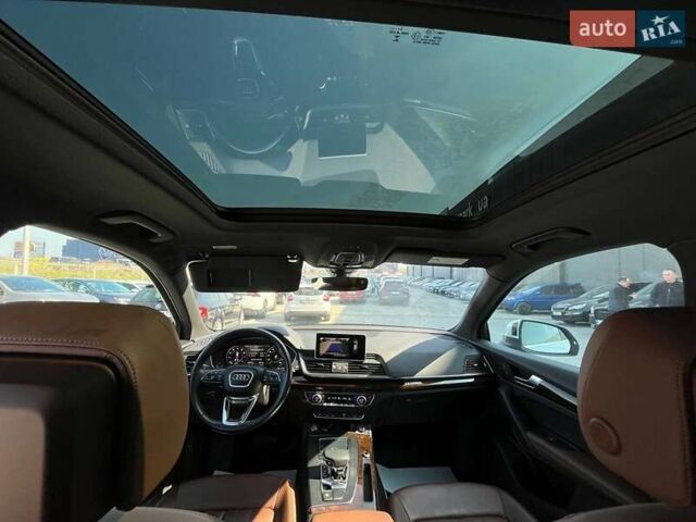 Белый Ауди Ку 5, объемом двигателя 2 л и пробегом 102 тыс. км за 26790 $, фото 12 на Automoto.ua