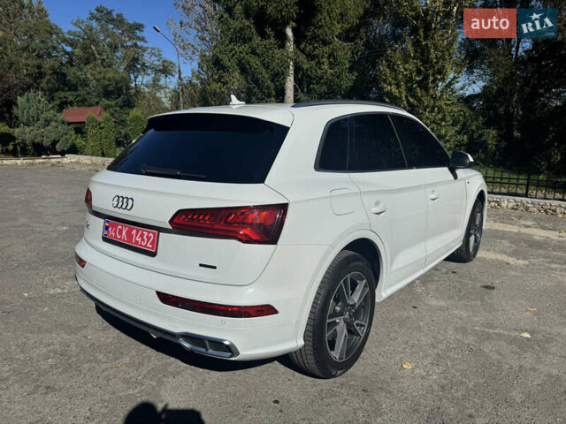 Белый Ауди Ку 5, объемом двигателя 1.98 л и пробегом 91 тыс. км за 37500 $, фото 9 на Automoto.ua