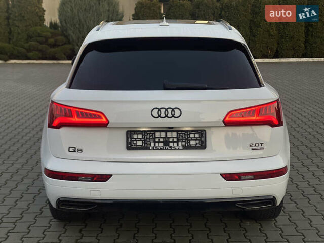 Білий Ауді Ку 5, об'ємом двигуна 2 л та пробігом 148 тис. км за 21500 $, фото 5 на Automoto.ua
