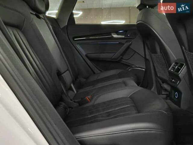 Белый Ауди Ку 5, объемом двигателя 1.98 л и пробегом 71 тыс. км за 24999 $, фото 20 на Automoto.ua