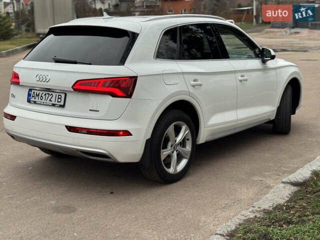 Белый Ауди Ку 5, объемом двигателя 1.98 л и пробегом 118 тыс. км за 25500 $, фото 2 на Automoto.ua