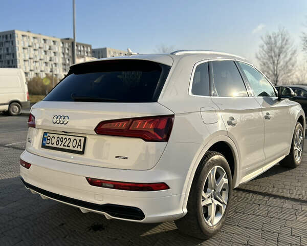 Белый Ауди Ку 5, объемом двигателя 1.98 л и пробегом 92 тыс. км за 28500 $, фото 8 на Automoto.ua