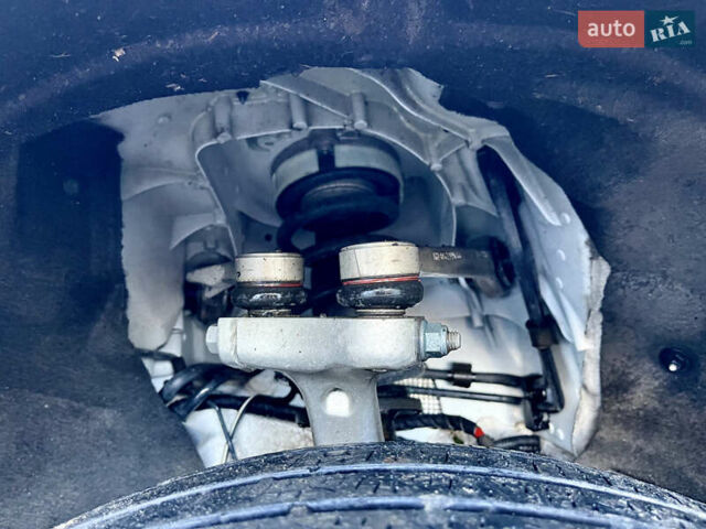 Білий Ауді Ку 5, об'ємом двигуна 1.98 л та пробігом 148 тис. км за 16400 $, фото 30 на Automoto.ua