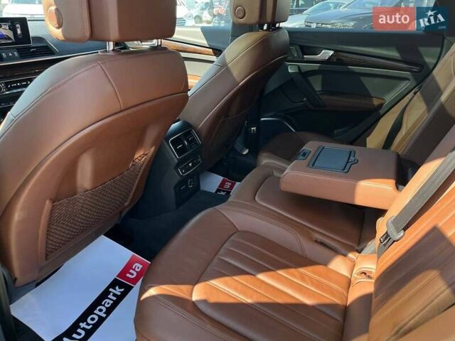 Белый Ауди Ку 5, объемом двигателя 2 л и пробегом 102 тыс. км за 26790 $, фото 22 на Automoto.ua