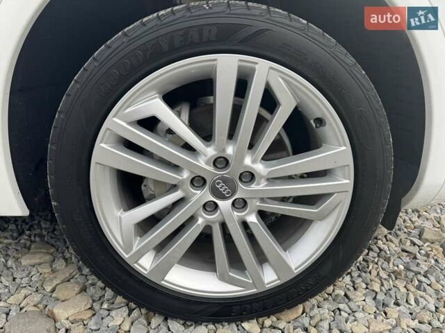 Белый Ауди Ку 5, объемом двигателя 1.98 л и пробегом 92 тыс. км за 31500 $, фото 10 на Automoto.ua