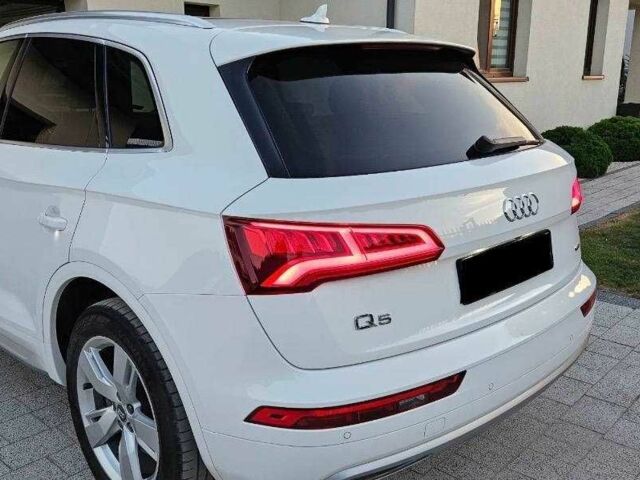 Белый Ауди Ку 5, объемом двигателя 2 л и пробегом 67 тыс. км за 13700 $, фото 6 на Automoto.ua