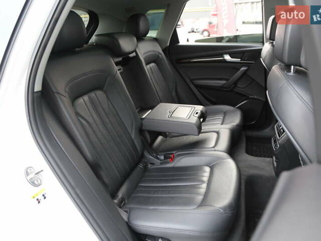 Білий Ауді Ку 5, об'ємом двигуна 1.98 л та пробігом 111 тис. км за 23900 $, фото 11 на Automoto.ua