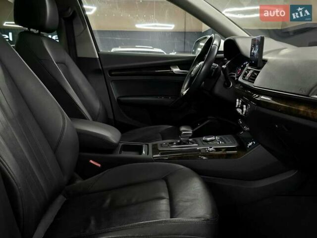 Белый Ауди Ку 5, объемом двигателя 1.98 л и пробегом 71 тыс. км за 24999 $, фото 19 на Automoto.ua