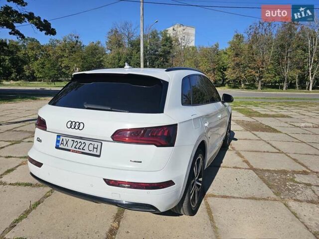 Белый Ауди Ку 5, объемом двигателя 1.98 л и пробегом 82 тыс. км за 31800 $, фото 6 на Automoto.ua