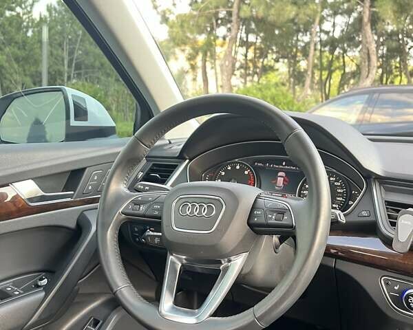 Белый Ауди Ку 5, объемом двигателя 1.98 л и пробегом 218 тыс. км за 23500 $, фото 17 на Automoto.ua