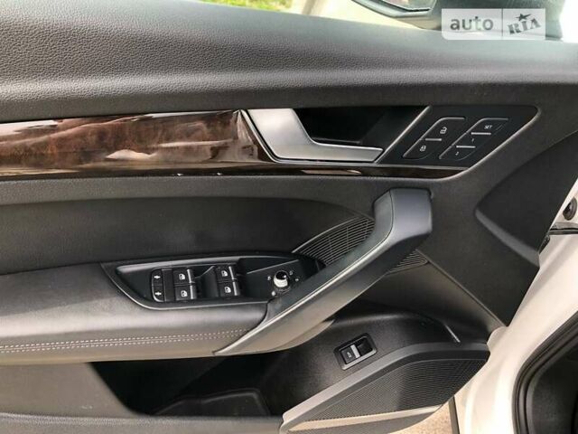 Білий Ауді Ку 5, об'ємом двигуна 1.98 л та пробігом 175 тис. км за 26000 $, фото 17 на Automoto.ua