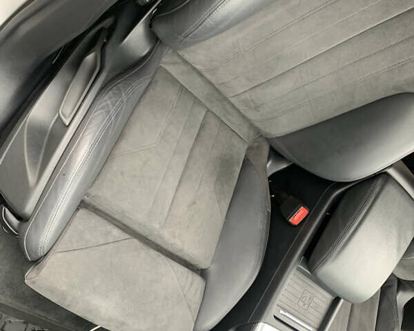 Белый Ауди Ку 5, объемом двигателя 2 л и пробегом 188 тыс. км за 31700 $, фото 46 на Automoto.ua