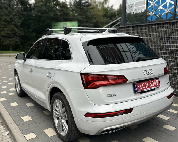 Ауди Ку 5 2019 в Тернополе на Automoto.ua Белый Ауди Ку 5, объемом двигателя 2 л и пробегом 83 тыс. км за 27000 $, фото 3 на Automoto.ua