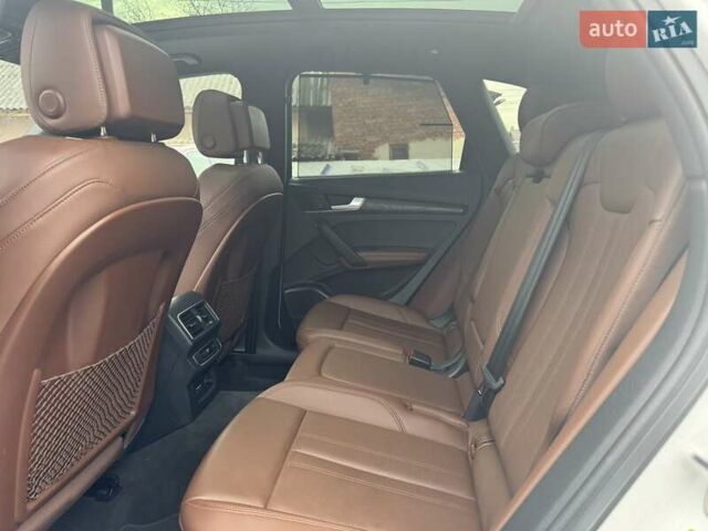 Белый Ауди Ку 5, объемом двигателя 1.98 л и пробегом 92 тыс. км за 31500 $, фото 20 на Automoto.ua