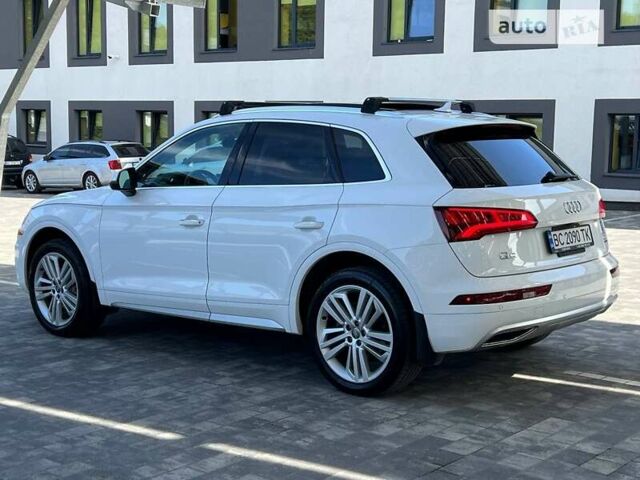 Білий Ауді Ку 5, об'ємом двигуна 1.98 л та пробігом 175 тис. км за 26000 $, фото 5 на Automoto.ua