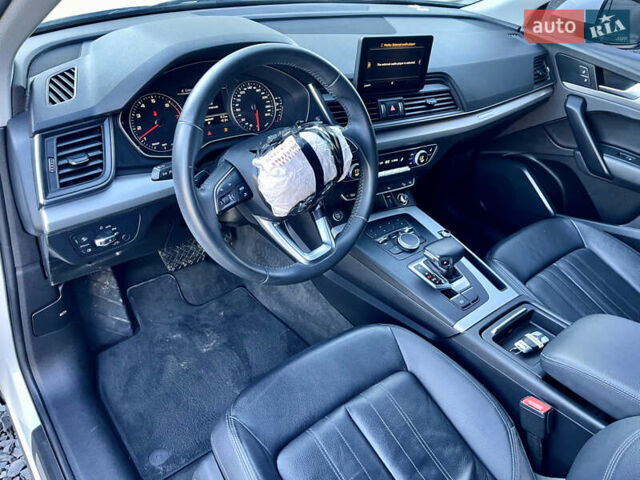 Білий Ауді Ку 5, об'ємом двигуна 1.98 л та пробігом 148 тис. км за 16400 $, фото 51 на Automoto.ua