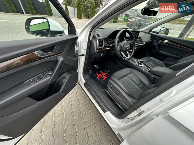 Ауди Ку 5 2019 в Тернополе на Automoto.ua Белый Ауди Ку 5, объемом двигателя 2 л и пробегом 64 тыс. км за 24700 $, фото 8 на Automoto.ua