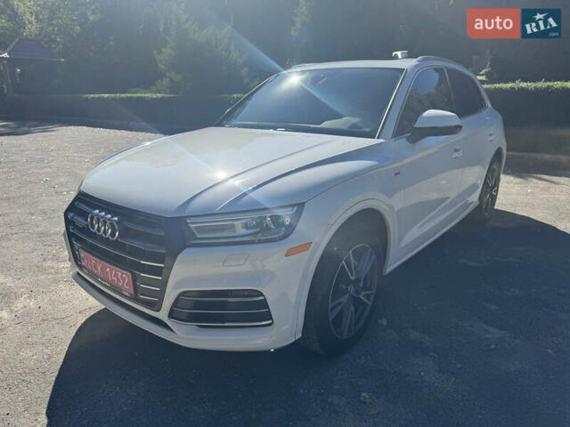 Белый Ауди Ку 5, объемом двигателя 1.98 л и пробегом 91 тыс. км за 37500 $, фото 23 на Automoto.ua