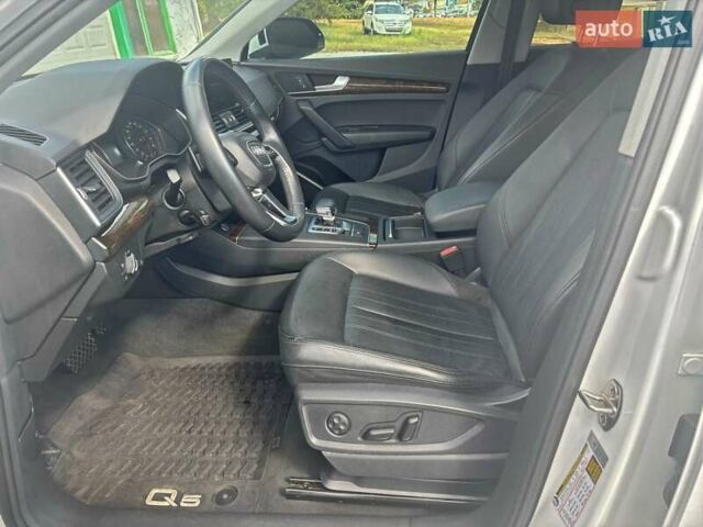 Білий Ауді Ку 5, об'ємом двигуна 1.98 л та пробігом 111 тис. км за 9500 $, фото 10 на Automoto.ua