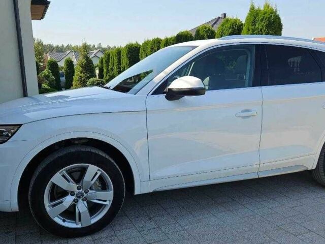 Белый Ауди Ку 5, объемом двигателя 2 л и пробегом 67 тыс. км за 13700 $, фото 2 на Automoto.ua