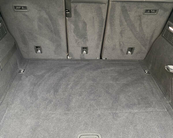 Белый Ауди Ку 5, объемом двигателя 2 л и пробегом 66 тыс. км за 32400 $, фото 8 на Automoto.ua