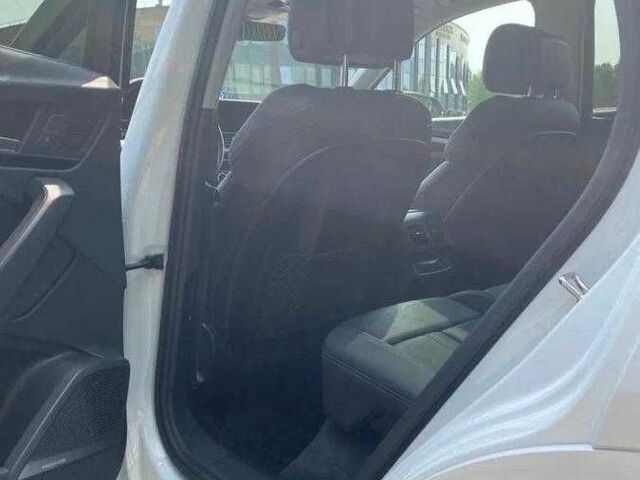 Белый Ауди Ку 5, объемом двигателя 2 л и пробегом 73 тыс. км за 19500 $, фото 8 на Automoto.ua