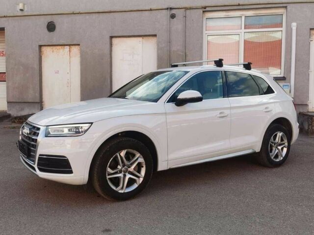 Белый Ауди Ку 5, объемом двигателя 0 л и пробегом 86 тыс. км за 15400 $, фото 3 на Automoto.ua