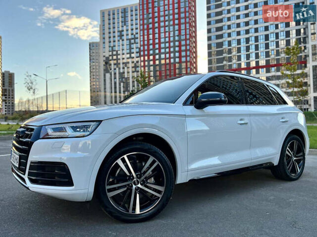 Белый Ауди Ку 5, объемом двигателя 1.98 л и пробегом 63 тыс. км за 31400 $, фото 12 на Automoto.ua
