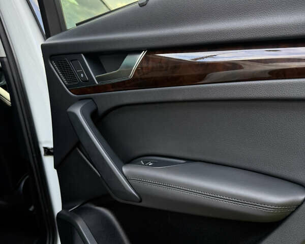 Білий Ауді Ку 5, об'ємом двигуна 1.98 л та пробігом 211 тис. км за 22300 $, фото 21 на Automoto.ua