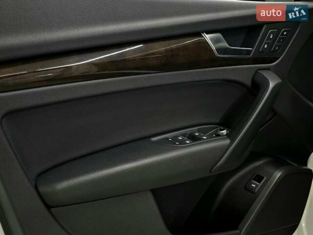 Белый Ауди Ку 5, объемом двигателя 1.98 л и пробегом 71 тыс. км за 24999 $, фото 14 на Automoto.ua