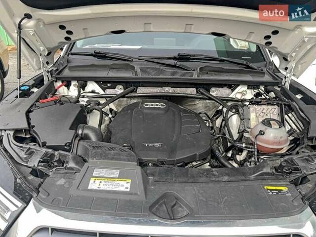 Білий Ауді Ку 5, об'ємом двигуна 1.98 л та пробігом 111 тис. км за 9500 $, фото 6 на Automoto.ua