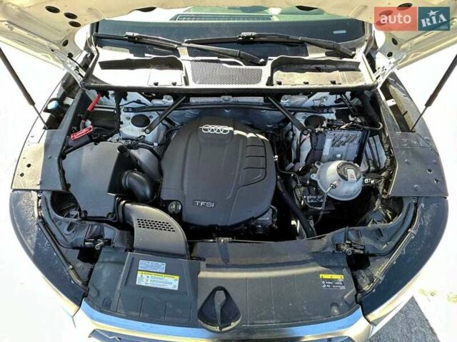 Белый Ауди Ку 5, объемом двигателя 1.98 л и пробегом 95 тыс. км за 29999 $, фото 8 на Automoto.ua