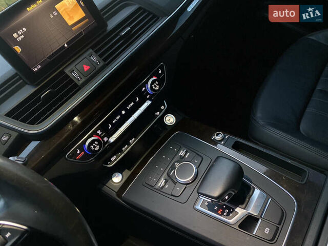 Білий Ауді Ку 5, об'ємом двигуна 2 л та пробігом 148 тис. км за 21500 $, фото 24 на Automoto.ua