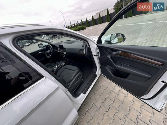 Ауди Ку 5 2019 в Тернополе на Automoto.ua Белый Ауди Ку 5, объемом двигателя 2 л и пробегом 64 тыс. км за 24700 $, фото 12 на Automoto.ua