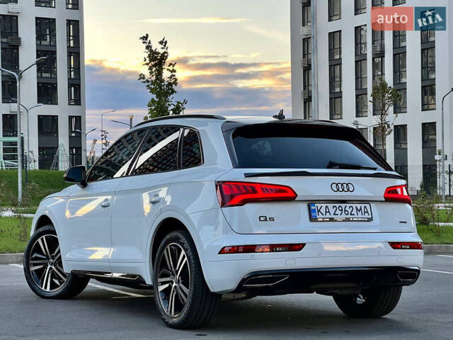 Белый Ауди Ку 5, объемом двигателя 1.98 л и пробегом 63 тыс. км за 31400 $, фото 13 на Automoto.ua