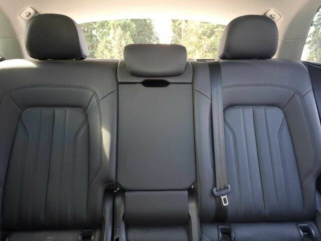 Белый Ауди Ку 5, объемом двигателя 0 л и пробегом 56 тыс. км за 6500 $, фото 9 на Automoto.ua