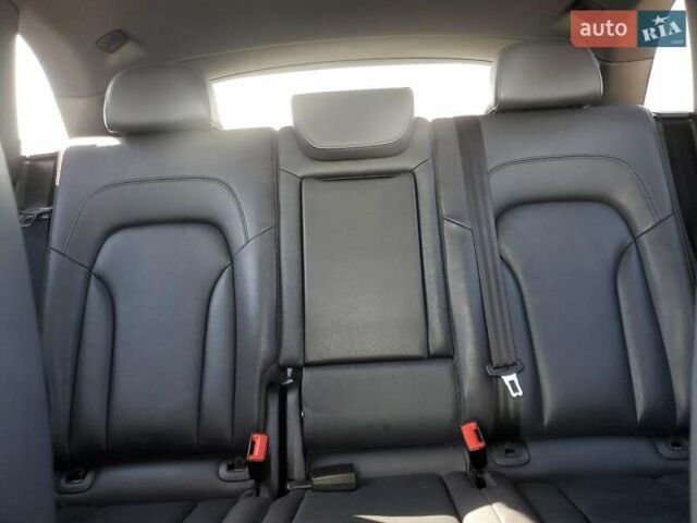 Белый Ауди Ку 5, объемом двигателя 2 л и пробегом 177 тыс. км за 3300 $, фото 9 на Automoto.ua