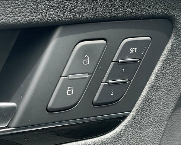 Белый Ауди Ку 5, объемом двигателя 1.98 л и пробегом 21 тыс. км за 30950 $, фото 8 на Automoto.ua