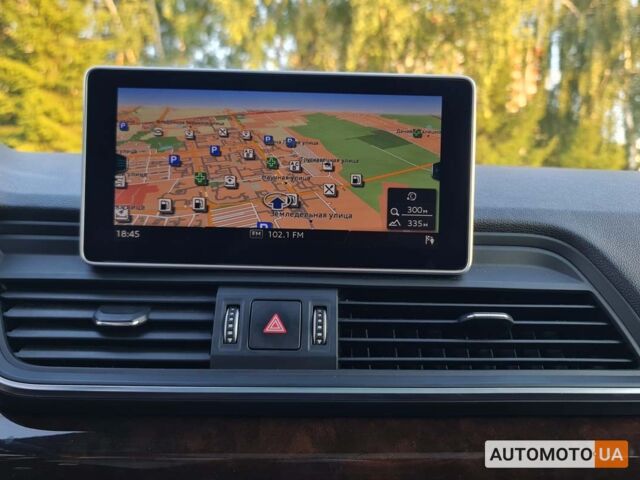 Белый Ауди Ку 5, объемом двигателя 2 л и пробегом 122 тыс. км за 29800 $, фото 9 на Automoto.ua