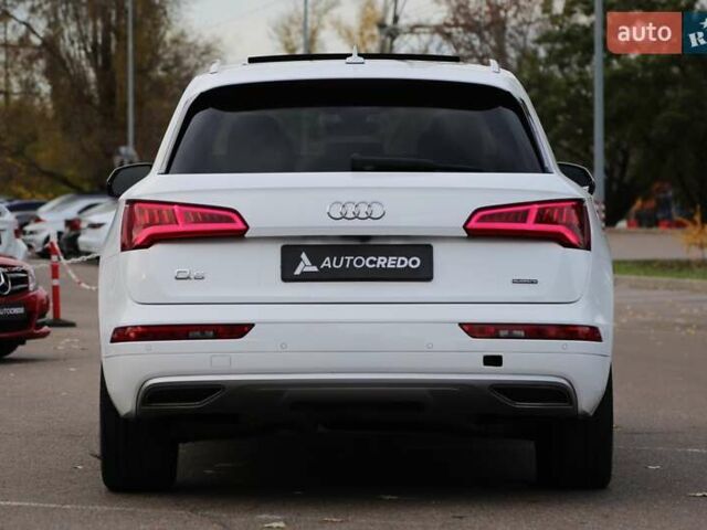 Білий Ауді Ку 5, об'ємом двигуна 1.98 л та пробігом 111 тис. км за 23900 $, фото 6 на Automoto.ua