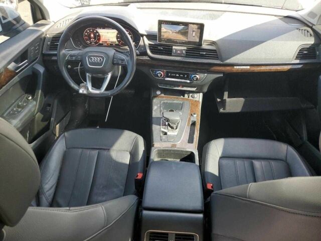 Белый Ауди Ку 5, объемом двигателя 0 л и пробегом 56 тыс. км за 6500 $, фото 7 на Automoto.ua