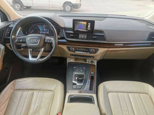 Белый Ауди Ку 5, объемом двигателя 0 л и пробегом 86 тыс. км за 15400 $, фото 7 на Automoto.ua