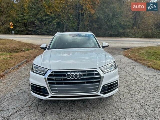 Білий Ауді Ку 5, об'ємом двигуна 1.98 л та пробігом 111 тис. км за 9500 $, фото 13 на Automoto.ua