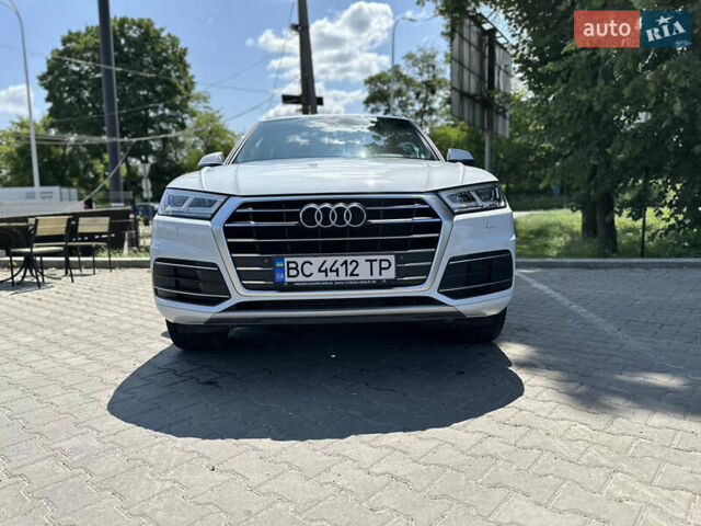 Білий Ауді Ку 5, об'ємом двигуна 1.98 л та пробігом 114 тис. км за 28999 $, фото 1 на Automoto.ua