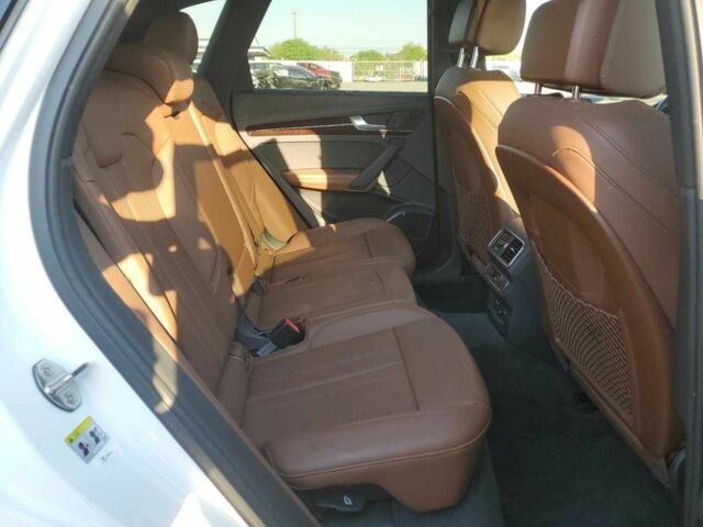 Белый Ауди Ку 5, объемом двигателя 0 л и пробегом 41 тыс. км за 10200 $, фото 7 на Automoto.ua