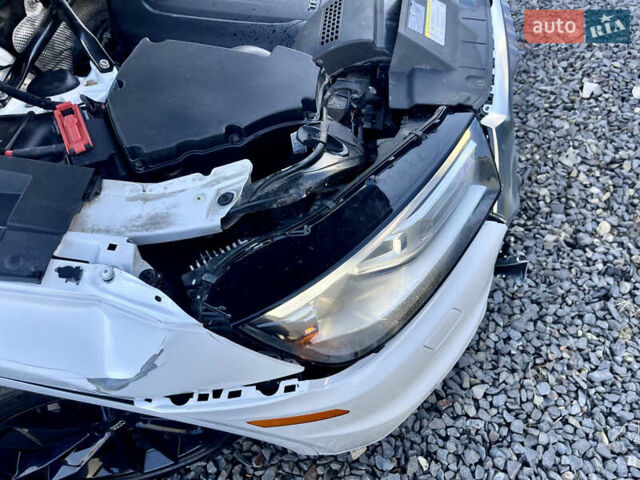 Білий Ауді Ку 5, об'ємом двигуна 1.98 л та пробігом 148 тис. км за 16400 $, фото 14 на Automoto.ua