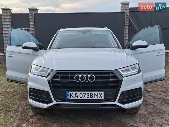 Белый Ауди Ку 5, объемом двигателя 1.98 л и пробегом 98 тыс. км за 35500 $, фото 14 на Automoto.ua