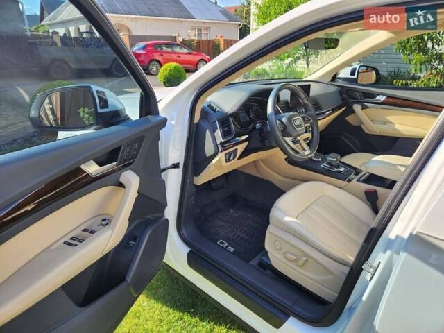 Білий Ауді Ку 5, об'ємом двигуна 1.98 л та пробігом 81 тис. км за 25500 $, фото 20 на Automoto.ua